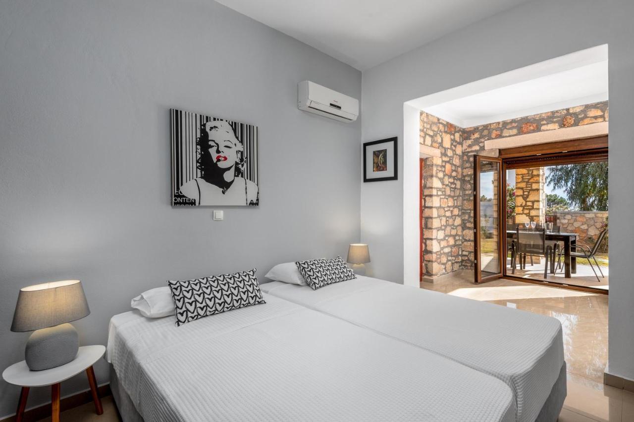 Aggelina Villa Pefki  ภายนอก รูปภาพ