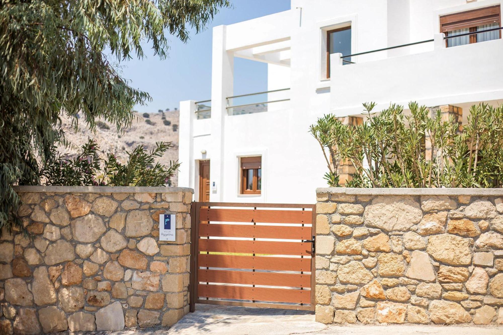 Aggelina Villa Pefki  ภายนอก รูปภาพ
